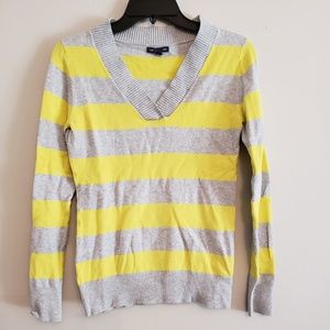Long sleeve Gap sweater